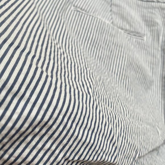 🖤 Ann Taylor Devon Boardwalk Short Stripped Size 10 Cotton Bermudas - Picture 4 of 5